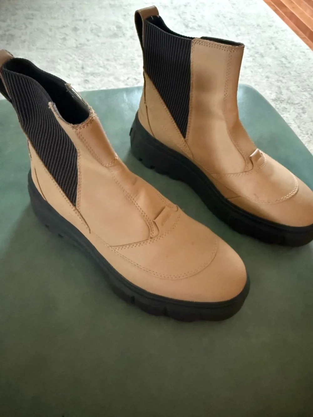 Sorel Caribou X Women's Chelsea Boot in Canoe and Jet - Picture 8 of 13